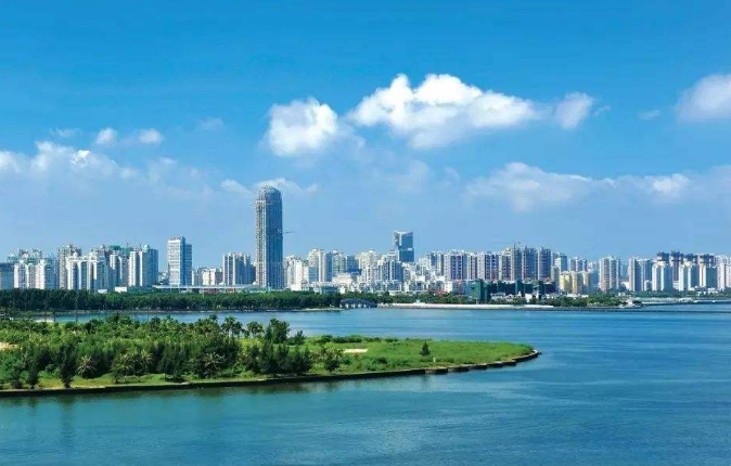 ?？趪腋咝聟^(qū)不斷突破 讓更多“海南制造”走向國際舞臺(tái)